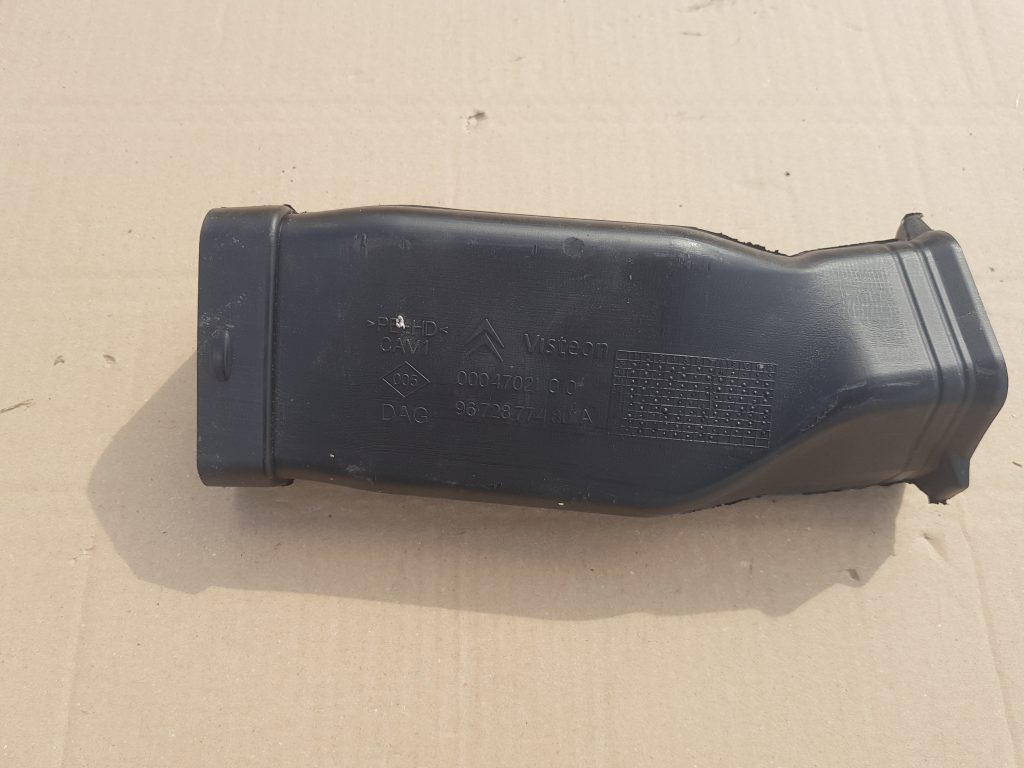 Salona gaisa vads priekš CITROEN C4 2018