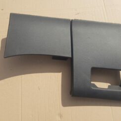 Mērinstrumentu paneļa apdare (zem stūres) priekš CITROEN C4 2018