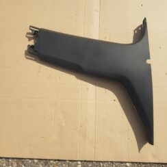 Vidējas salona statnes apdare priekš CITROEN C4 2018