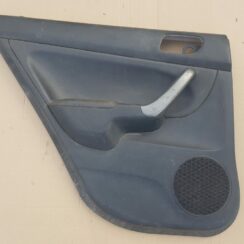 Aizmugurējo kreiso durvju apdare priekš HONDA ACCORD 2007 YR565P