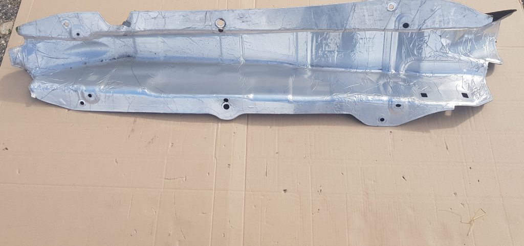 Izpūtēja sistēmas karstuma aizsargs priekš CITROEN C4 2018 3 Izpūtēja sistēmas karstuma aizsargs priekš CITROEN C4 2018