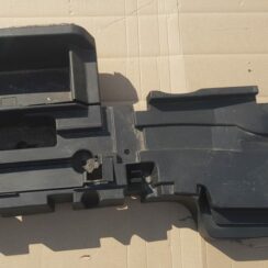 Bagāžnieka nodalījuma plastmasa priekš BMW 530D E61 2006 TOURING TITANSILVER