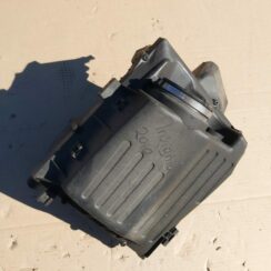 Gaisa filtra korpuss priekš OPEL INSIGNIA SPORTS TOURER 2010