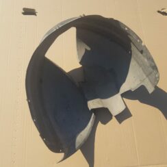 Priekšējais labais paspārns priekš VOLVO V70 2003 GREY