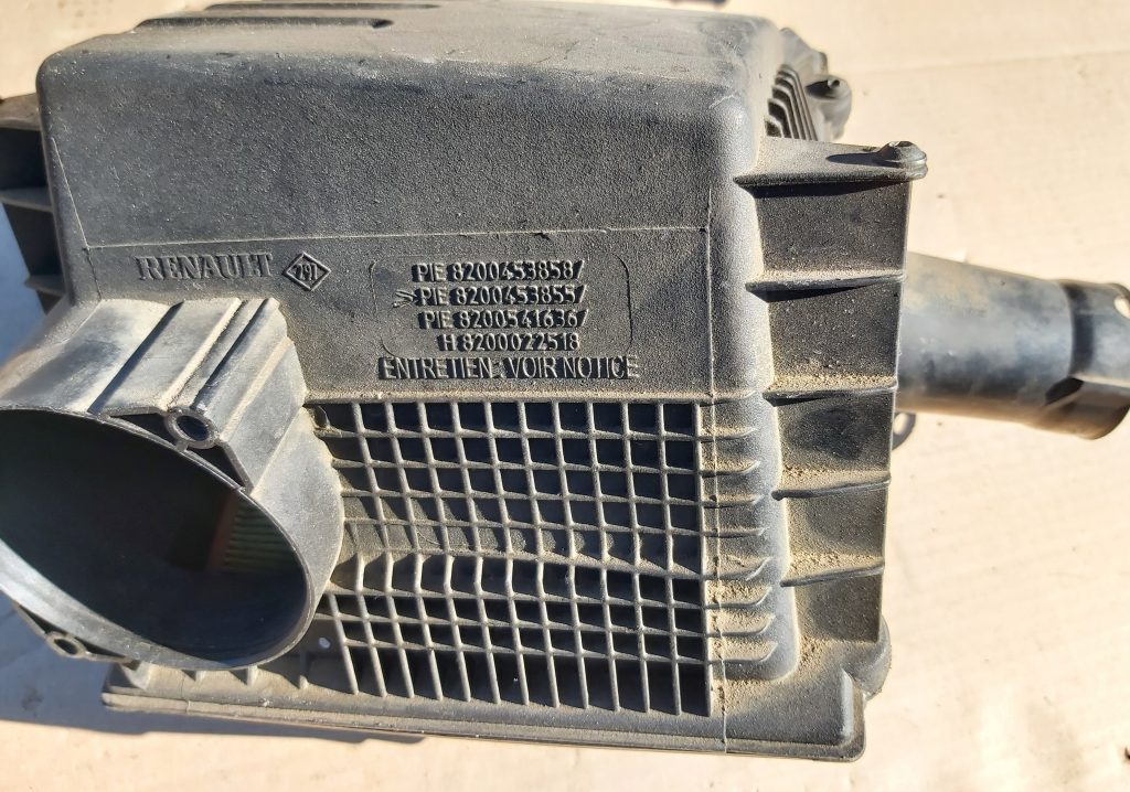 Gaisa filtra korpuss priekš RENAULT LAGUNA 2011 2 Gaisa filtra korpuss priekš RENAULT LAGUNA 2011