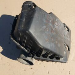 Gaisa filtra korpuss priekš BMW 525 E60 2006 BLACK