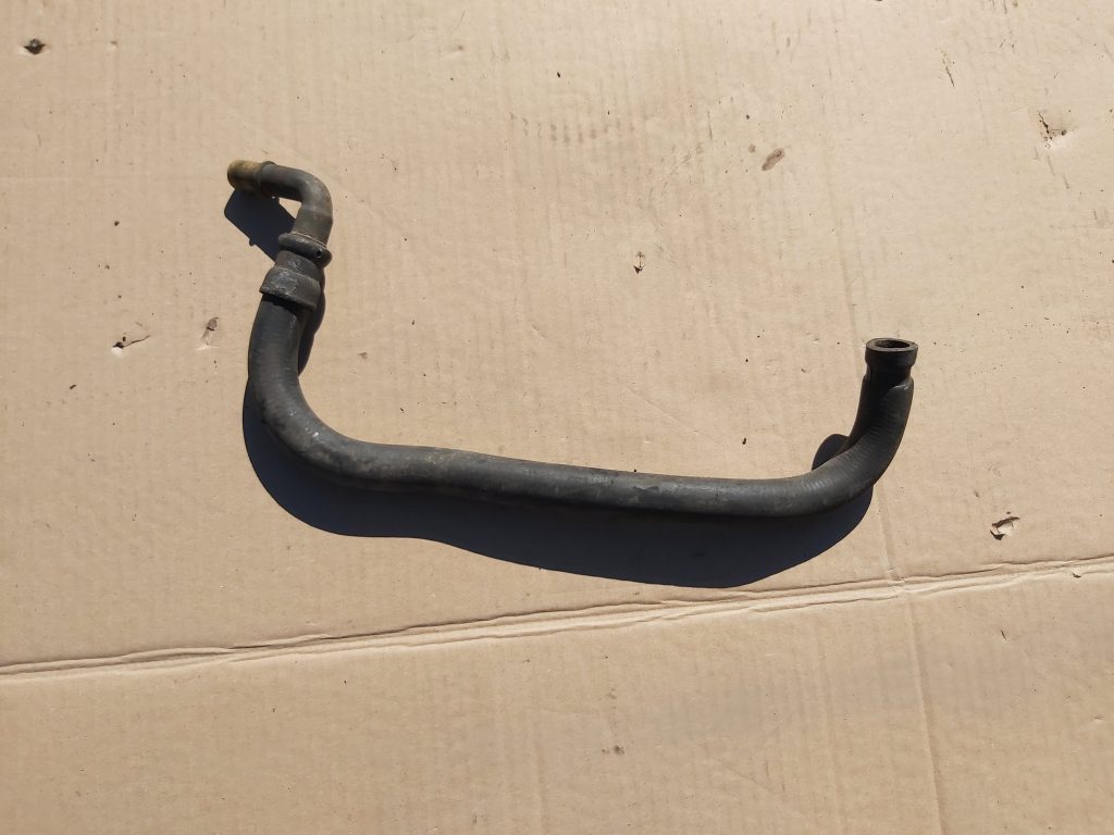 Dzesēšanas caurule priekš VOLVO V70 1997