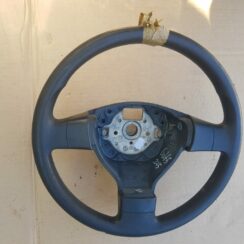 Stūre priekš VW GOLF 5 2006