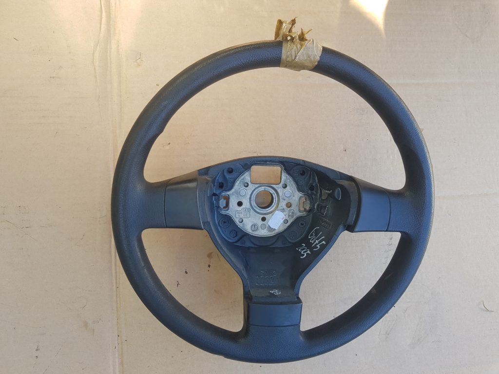 Stūre priekš VW GOLF 5 2006