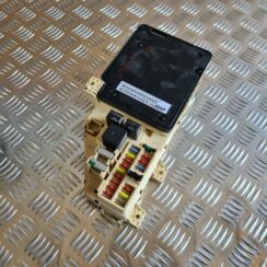 Drošinātāju bloks priekš CHRYSLER SEBRING 2006