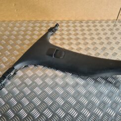 Vidējas salona statnes apdare priekš CHRYSLER SEBRING 2006