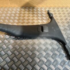 Vidējas salona statnes apdare priekš CHRYSLER SEBRING 2006