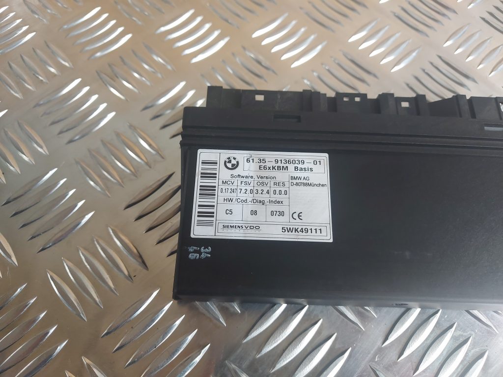 Komforta vadības bloks priekš BMW 525 E60 2006 OLIVE 2 Komforta vadības bloks priekš BMW 525 E60 2006 OLIVE