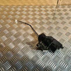 Bagāžnieka vāka slēdzene priekš BMW 525 E60 2006 OLIVE