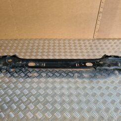 Aizmugurēja bufera kronšteins priekš BMW 525 E60 2006 OLIVE