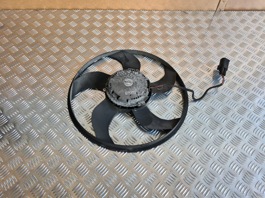 Dzesēšanas radiatora ventilators priekš BMW 525 E60 2006 OLIVE