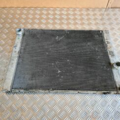 Dzesēšanas radiators priekš BMW 525 E60 2006 OLIVE