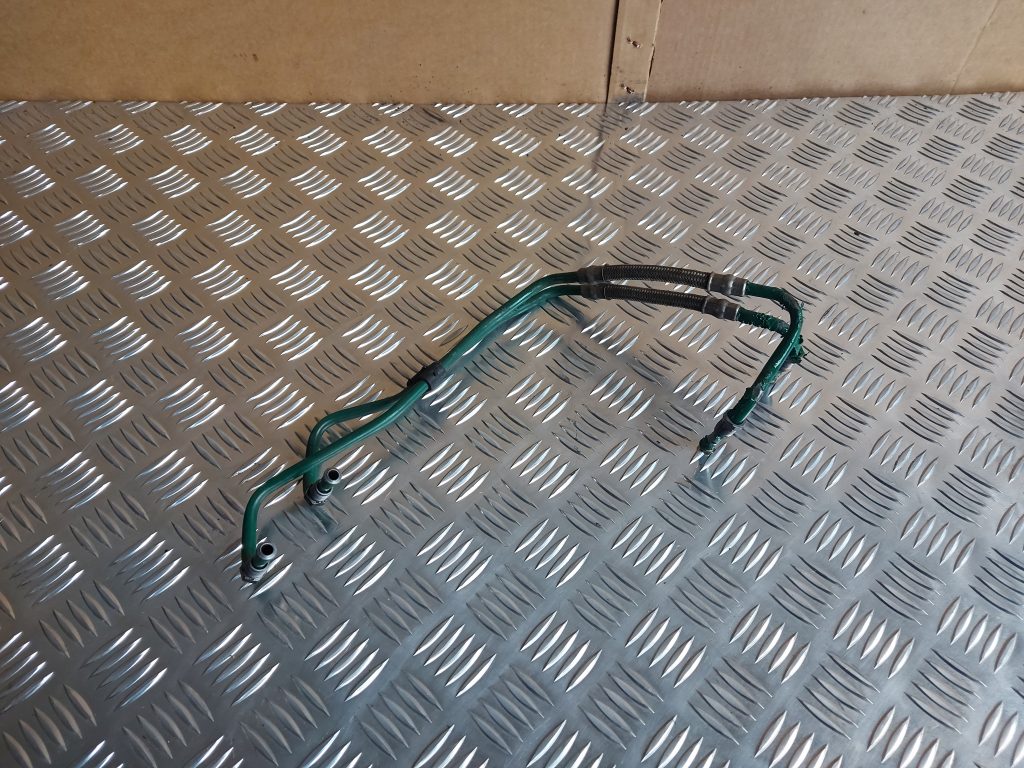 Degvielas caurule priekš PEUGEOT 407 2006 1 Degvielas caurule priekš PEUGEOT 407 2006