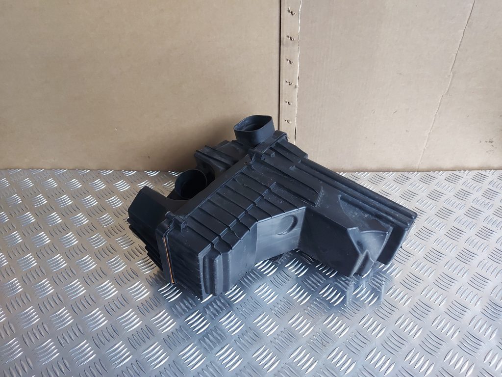 Gaisa filtra korpuss priekš PEUGEOT 407 2006