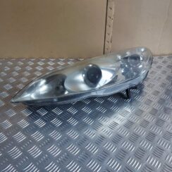 Priekšējais kreisais lukturis priekš PEUGEOT 407 2006
