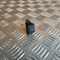 Parkošanās devēju poga priekš TOYOTA AVENSIS 2012