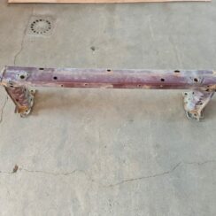 Priekšējā bufera pastiprinātājs priekš TOYOTA AVENSIS 2012