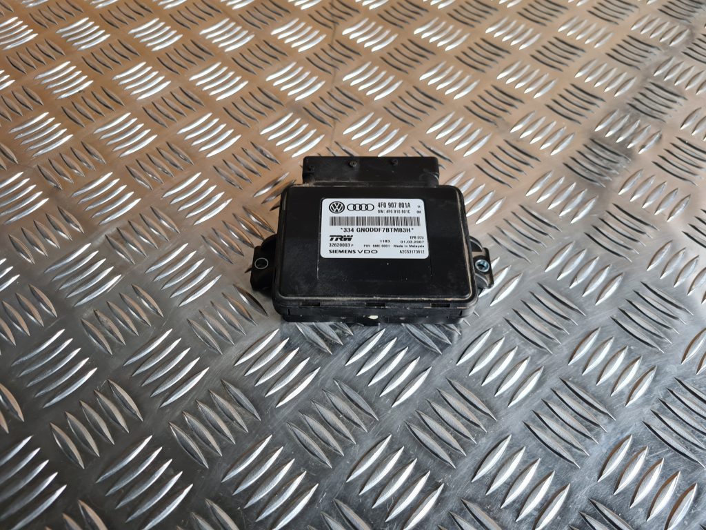 Stāvbremzes vadības bloks priekš AUDI A6 AVANT 2007 QUATTRO 1 Stāvbremzes vadības bloks priekš AUDI A6 AVANT 2007 QUATTRO