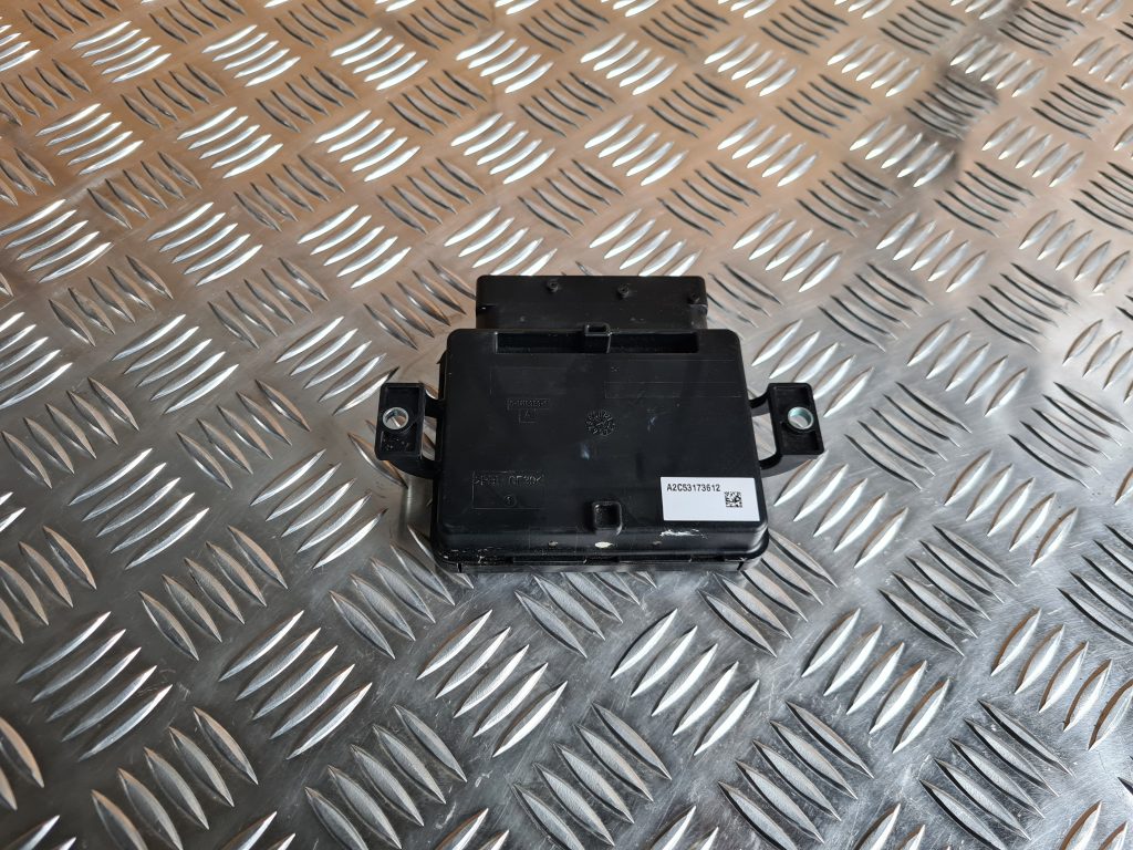 Stāvbremzes vadības bloks priekš AUDI A6 AVANT 2007 QUATTRO 2 Stāvbremzes vadības bloks priekš AUDI A6 AVANT 2007 QUATTRO