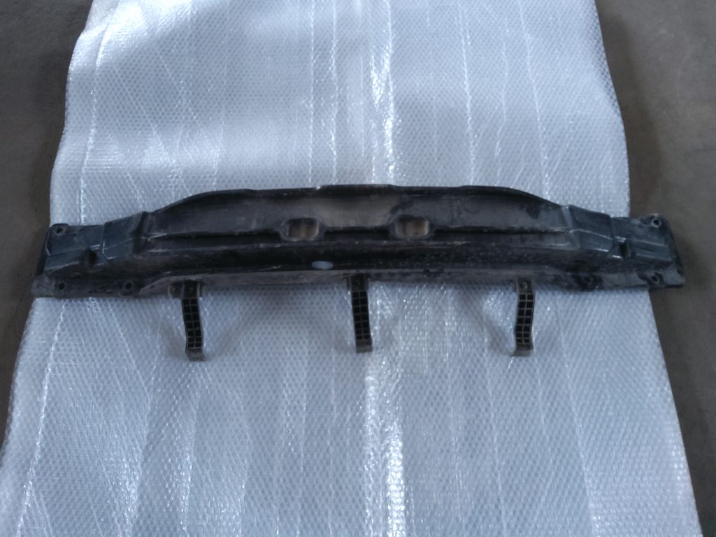 Aizmugurējā bufera pastiprinātājs priekš KIA CEED 2013 1 Aizmugurējā bufera pastiprinātājs priekš KIA CEED 2013