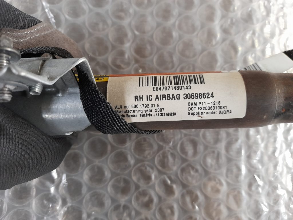 Griestu drošības spilvens, pa labi priekš VOLVO S40 2007 2 Griestu drošības spilvens, pa labi priekš VOLVO S40 2007