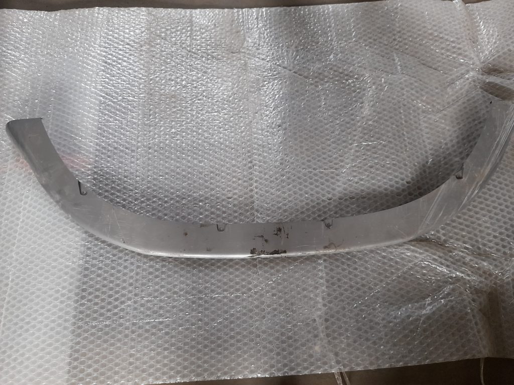 Bufera spoileris priekš VOLVO S40 2007 1 Bufera spoileris priekš VOLVO S40 2007