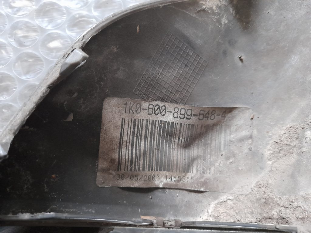 Bufera spoileris priekš VOLVO S40 2007 2 Bufera spoileris priekš VOLVO S40 2007