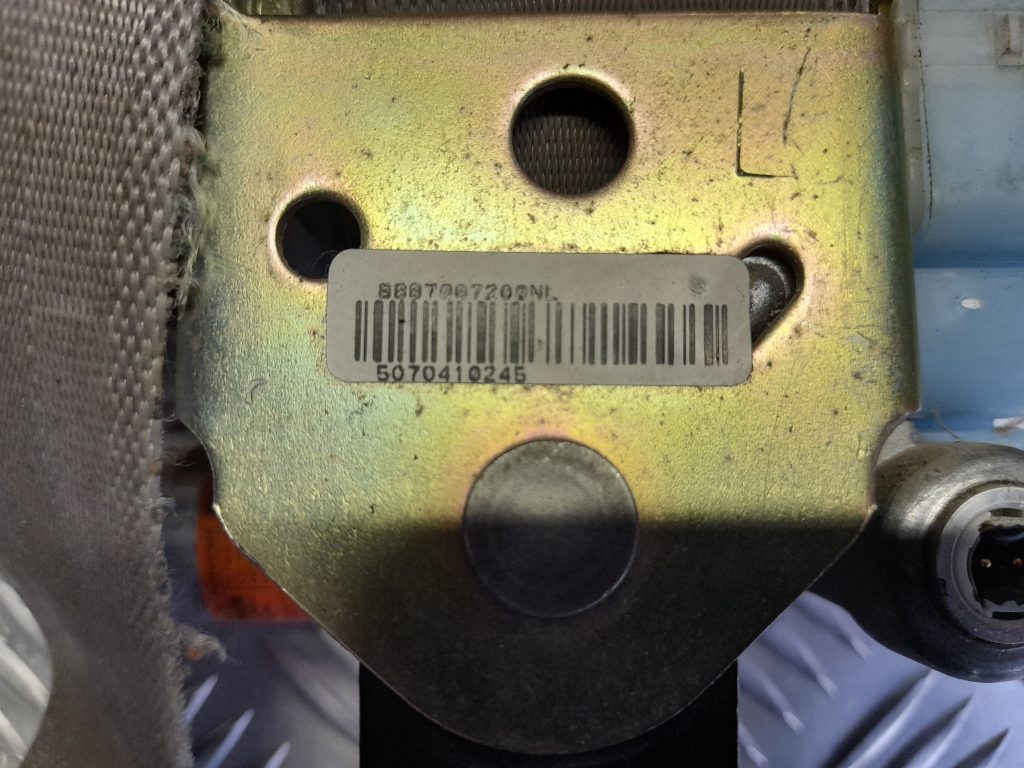 Priekšējā kreisā drošības josta priekš KIA PICANTO 2006