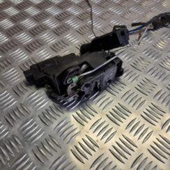 Priekšējo labo durvju slēdzene priekš KIA PICANTO 2006