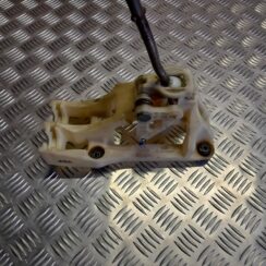 Ātrumu pārslēgšanas slēdzis priekš KIA PICANTO 2006