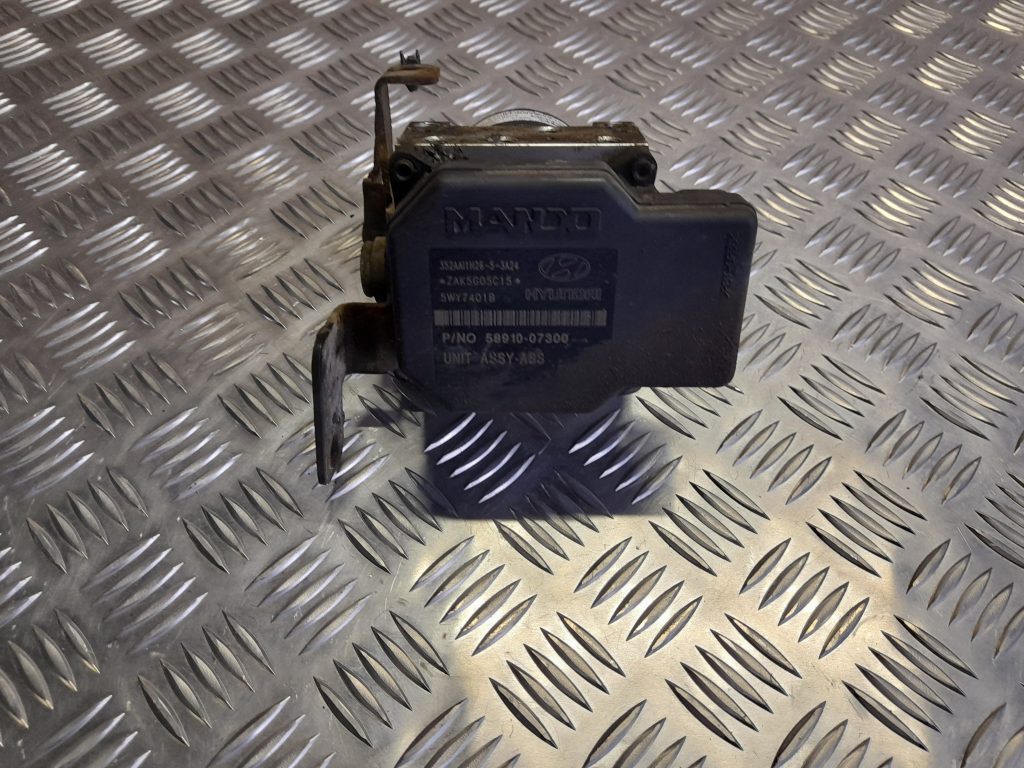 ABS bloks priekš KIA PICANTO 2006 1 ABS bloks priekš KIA PICANTO 2006