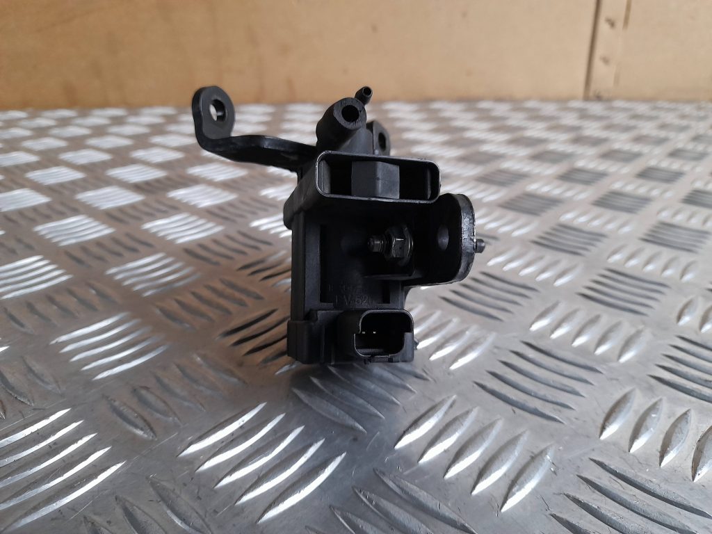 Solenoīda vakuuma vārsts priekš CITROEN PICASSO 2007 2 Solenoīda vakuuma vārsts priekš CITROEN PICASSO 2007