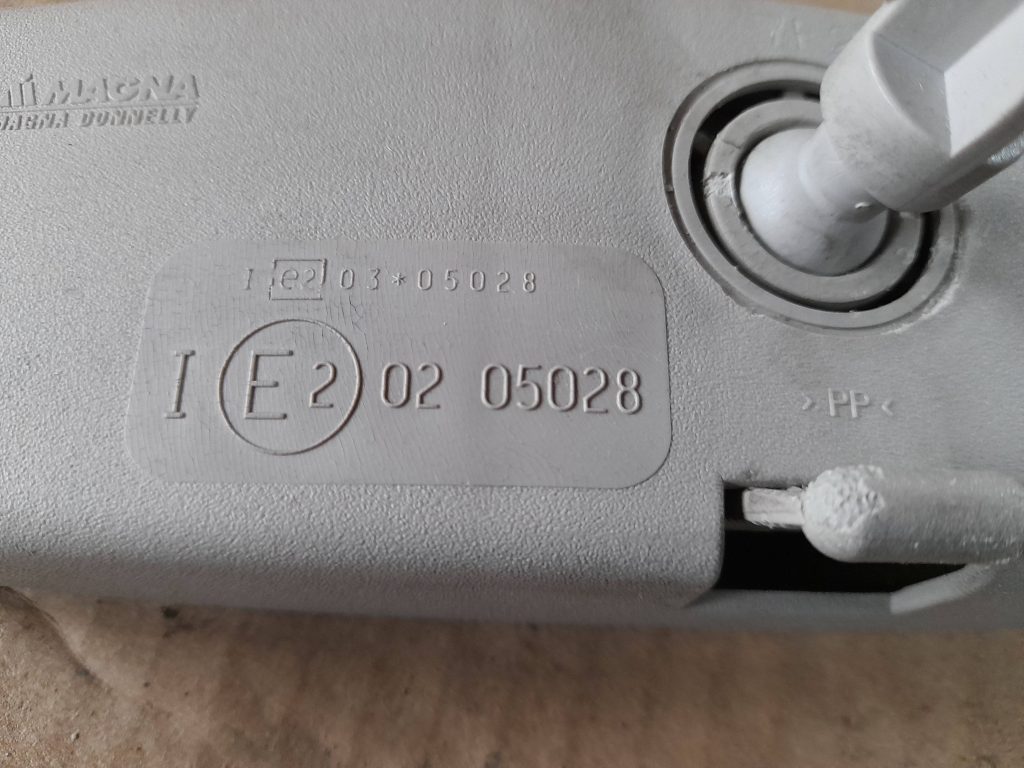 Salona atpakaļskata spogulis priekš CITROEN PICASSO 2007 4 Salona atpakaļskata spogulis priekš CITROEN PICASSO 2007