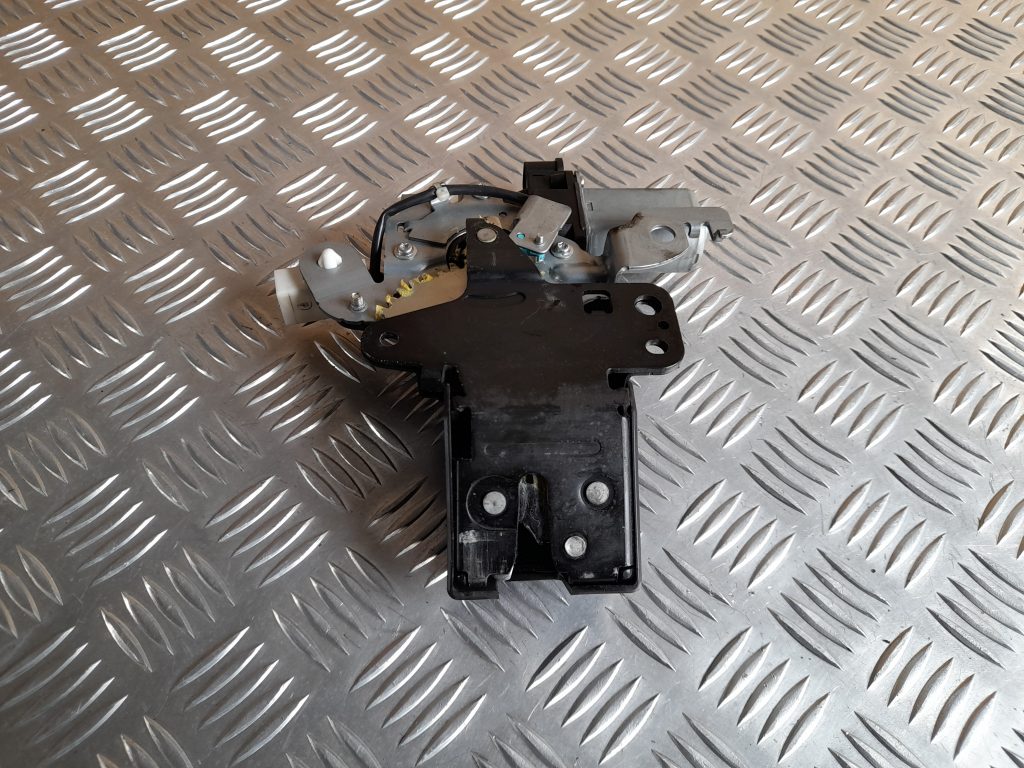 Bagāžnieka vāka slēdzene priekš MAZDA 6 2008 1 Bagāžnieka vāka slēdzene priekš MAZDA 6 2008