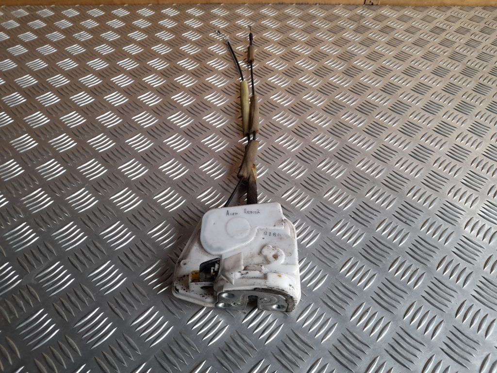 Aizmugurējo kreiso durvju slēdzene priekš MAZDA 6 2008