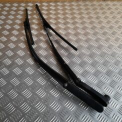 Vējstikla slotu turētāju komplekts priekš MAZDA 6 2008