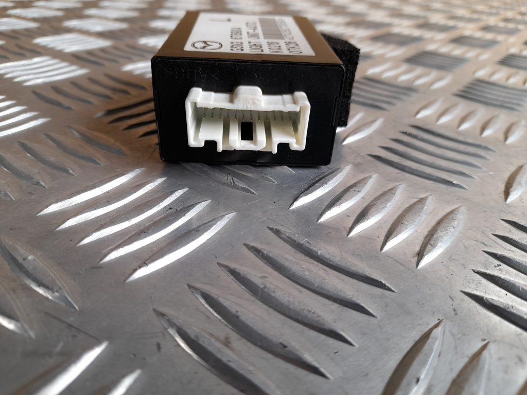 Gaismas vadības bloks priekš MAZDA 6 2008 2 Gaismas vadības bloks priekš MAZDA 6 2008