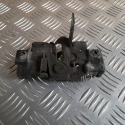 Pārsega slēdzene priekš MAZDA 6 2008