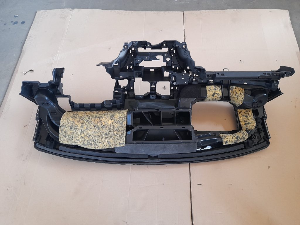 Mērinstrumentu panelis priekš MAZDA 6 2008 2 Mērinstrumentu panelis priekš MAZDA 6 2008