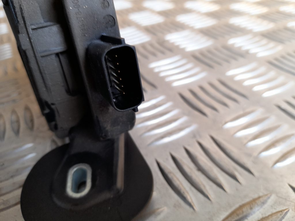 Gāzes pedālis priekš MAZDA 6 2008 4 Gāzes pedālis priekš MAZDA 6 2008