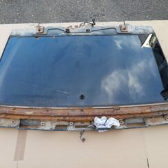 Aizmugures stikls priekš RANGE ROVER SPORT 2007