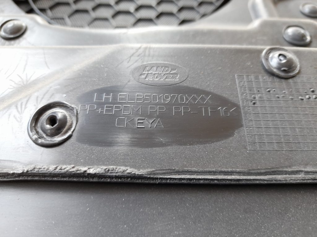 Aizmugurējo kreiso durvju apdare priekš RANGE ROVER SPORT 2007