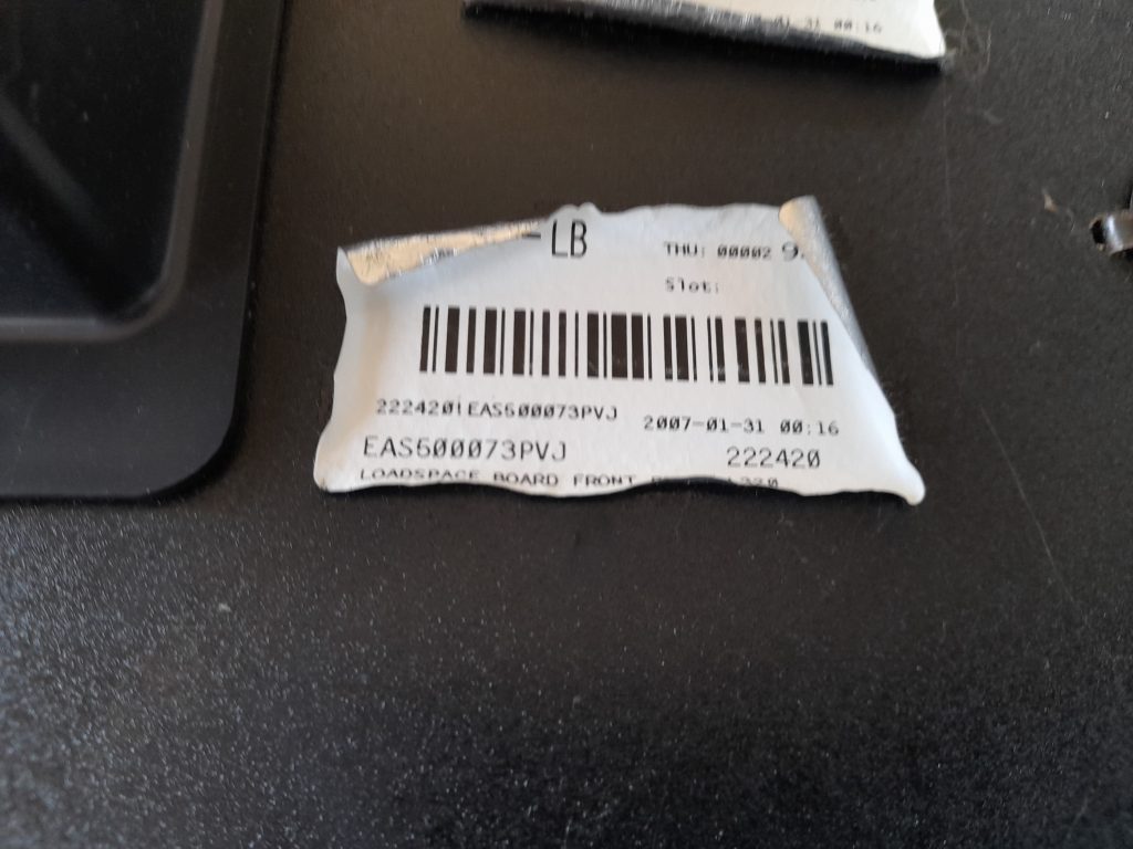 Bagāžnieka grīda priekš RANGE ROVER SPORT 2007 3 Bagāžnieka grīda priekš RANGE ROVER SPORT 2007