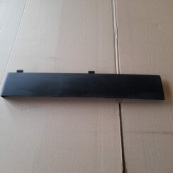 Aizmugurējā sēdekļa sliežu apdare priekš RANGE ROVER SPORT 2007