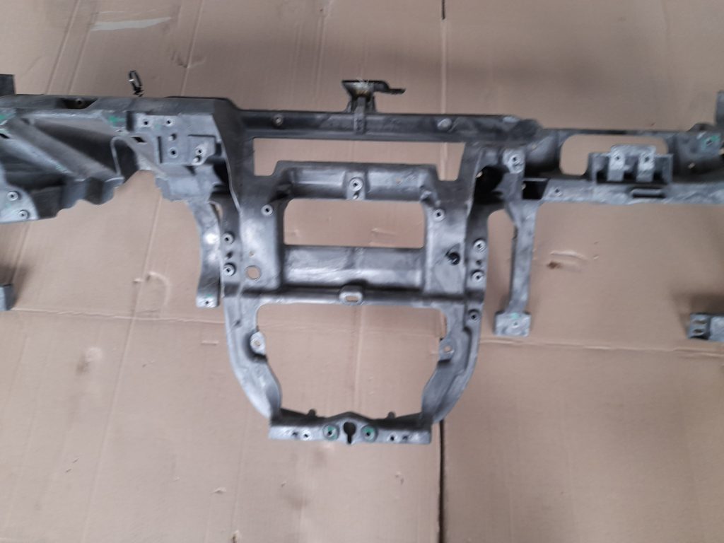 Mērinstrumentu paneļa pastiprinātājs priekš RANGE ROVER SPORT 2007 3 Mērinstrumentu paneļa pastiprinātājs priekš RANGE ROVER SPORT 2007